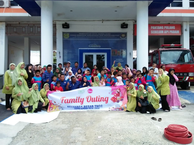 SLB TNCC Melakukan Kegiatan Outing Family di Kantor Pemadam Kebakaran Banda Aceh