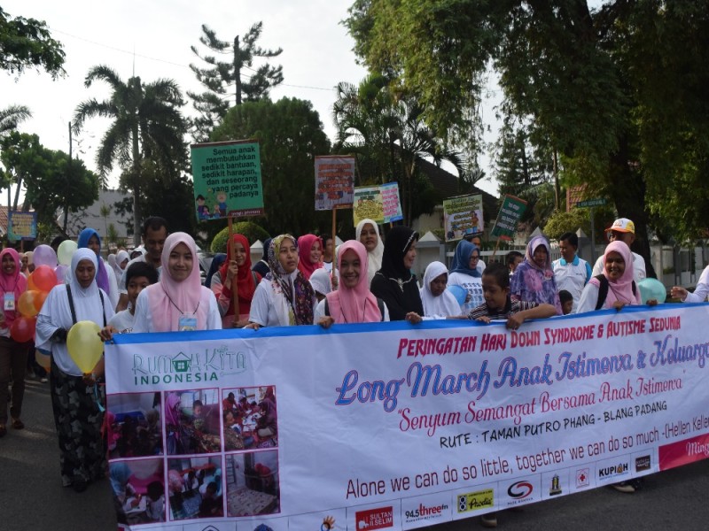 TNCC Gelar Longmarch, Untuk Anak-Anak Istimewa